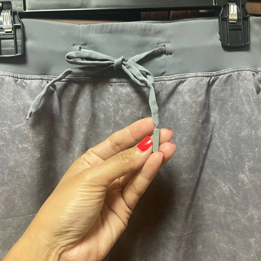 Lululemon T.H.E. Short 9